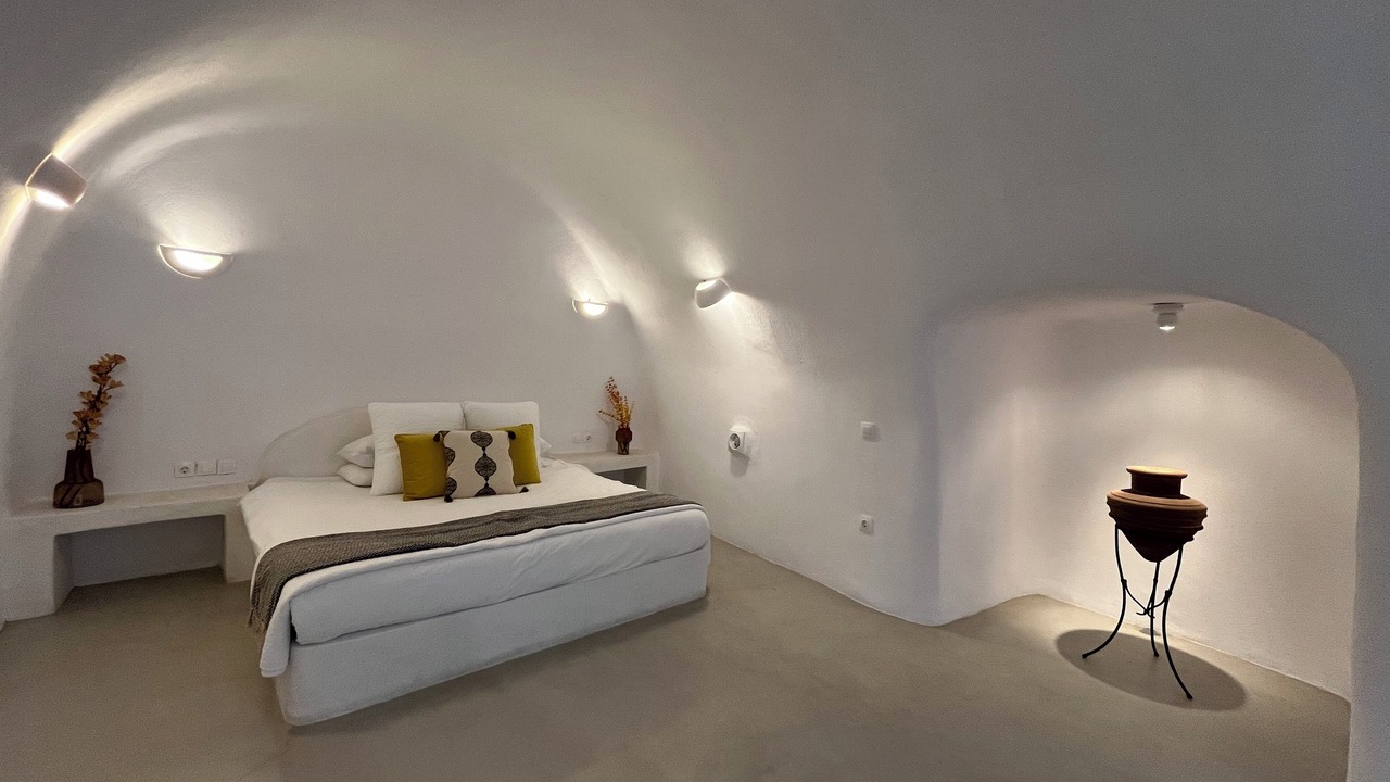 Photo of Bedroom in Fira