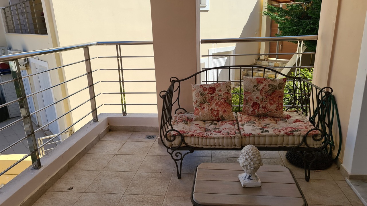 Photo of Patio Balcony in Karavomylos