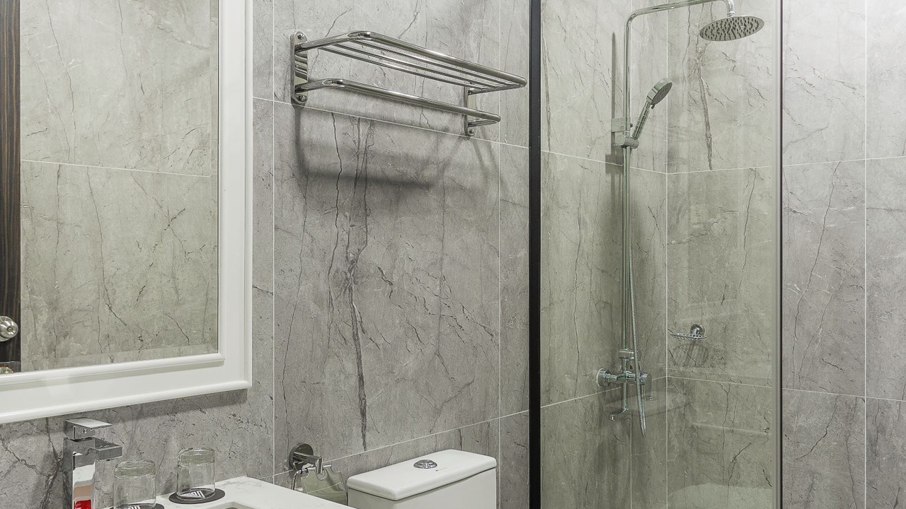 Photo of Bathroom in Chamkar Mon