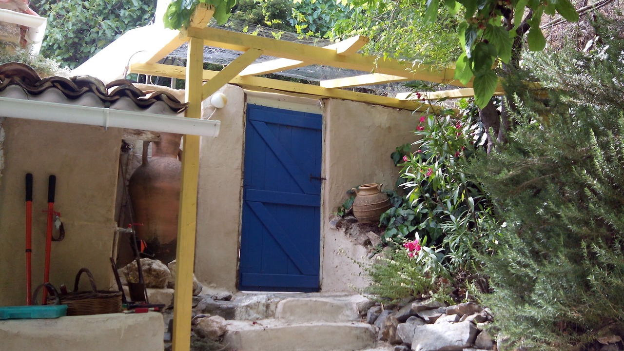 Photo of Outdoor in Karvelas