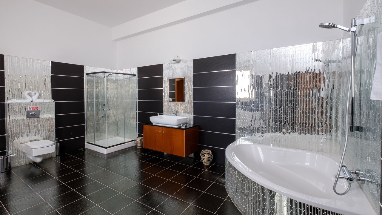 Photo of Bathroom in Peyia Town