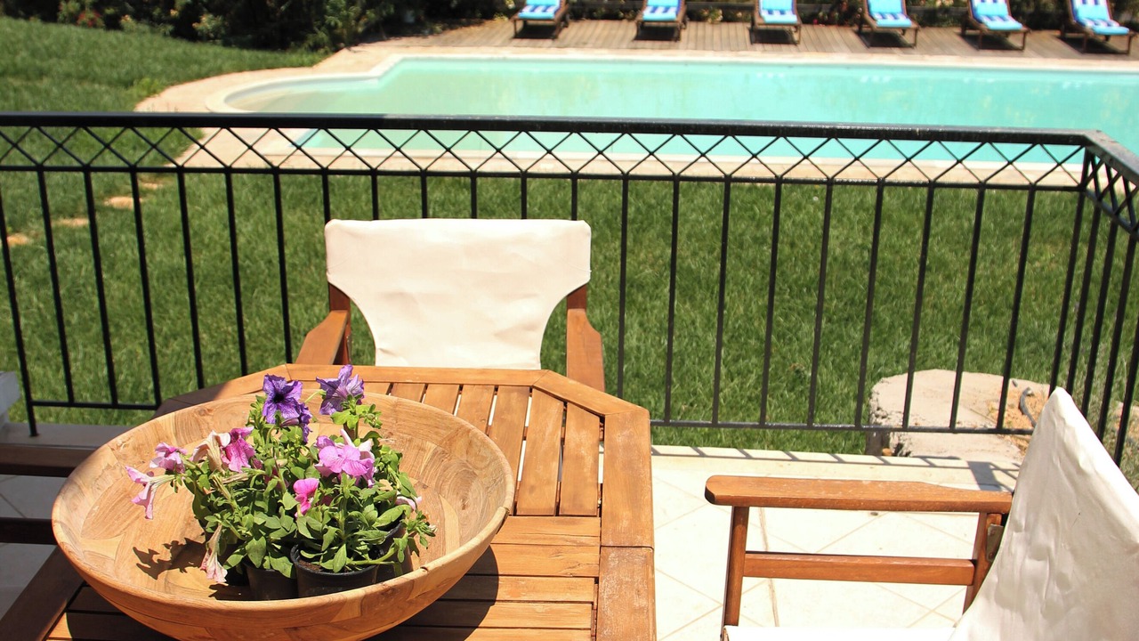 Photo of Outdoor in Petrothalassa
