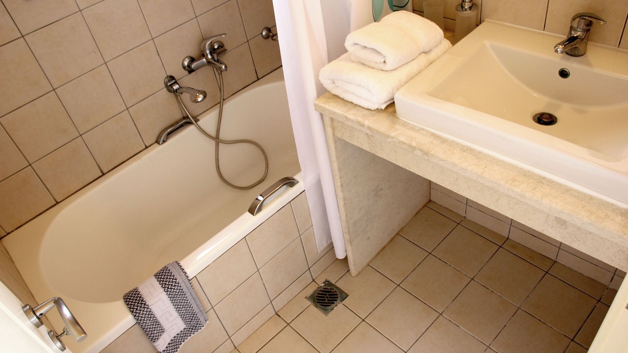 Photo of Bathroom in Petrothalassa