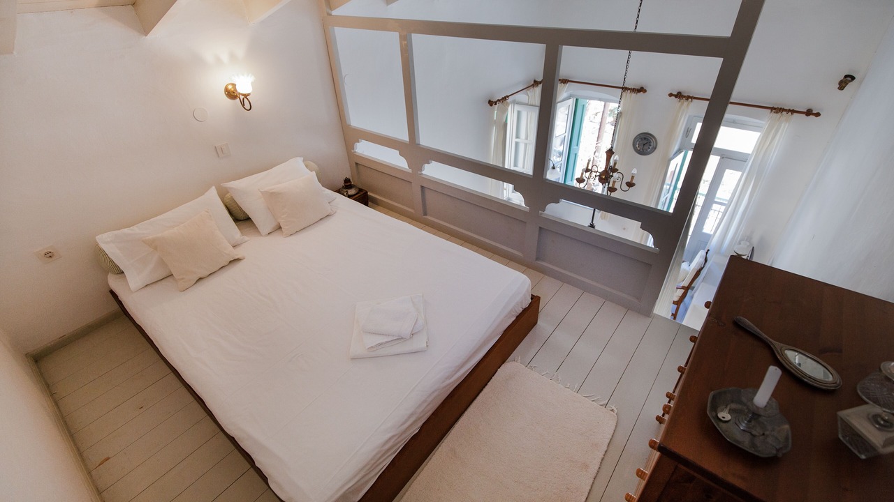 Photo of Bedroom in Symi