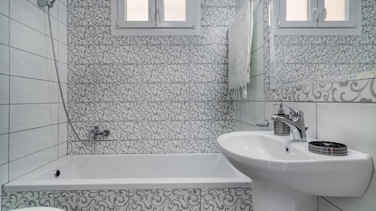 Photo of Bathroom in Akrotiri