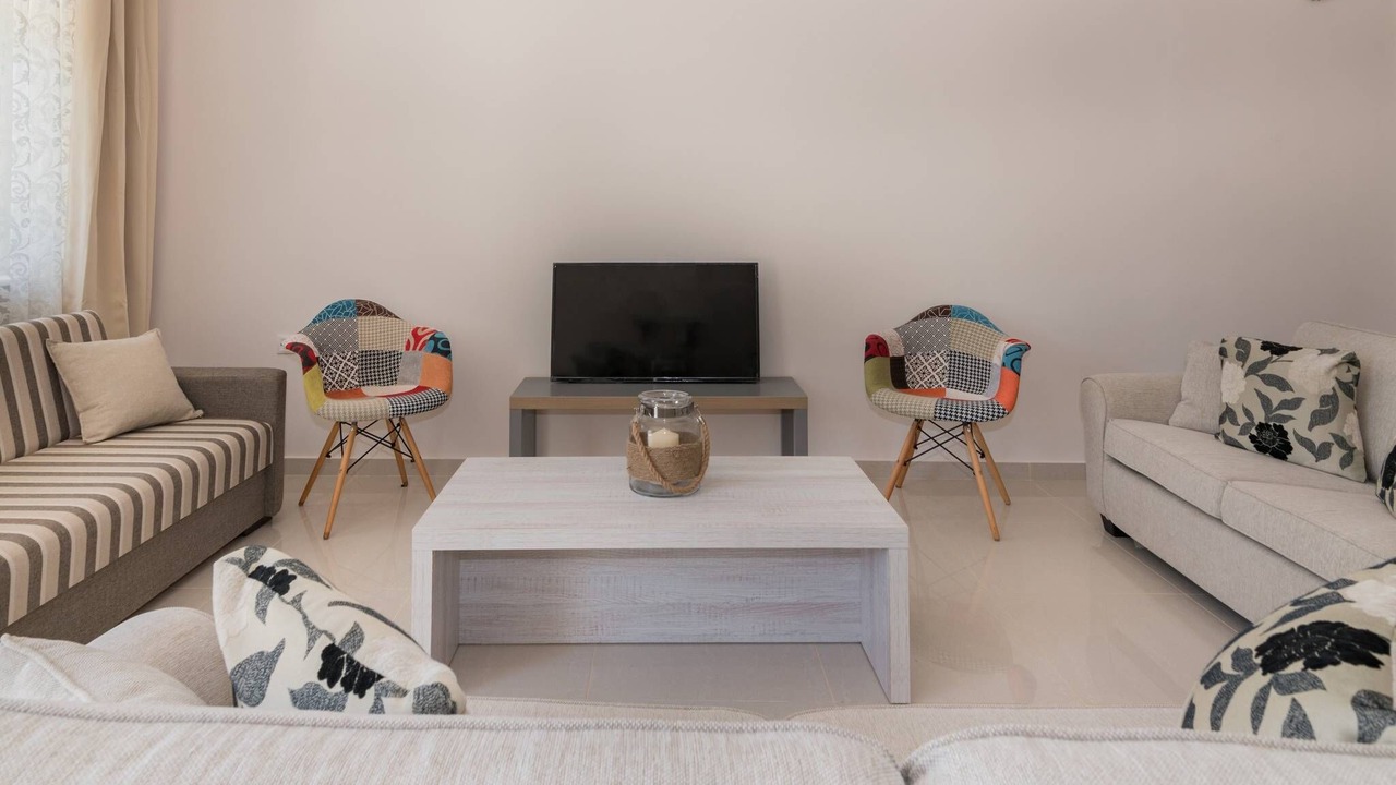 Photo of Livingroom in Akrotiri
