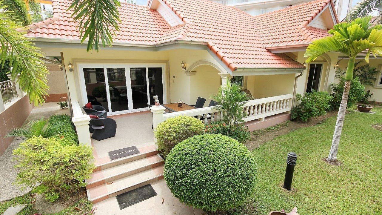 Photo of Patio Balcony in Nong Chaeng