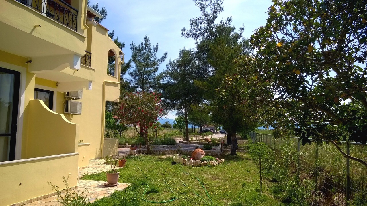 Photo of Outdoor in Melikia