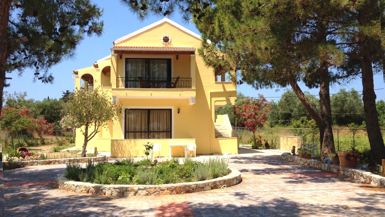 Photo of Outdoor in Melikia