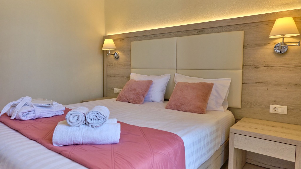 Photo of Bedroom in Agios Georgios Pagon