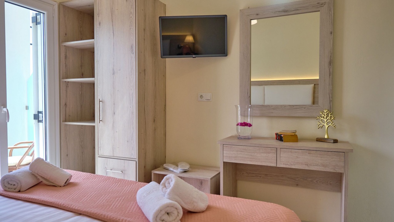 Photo of Bedroom in Agios Georgios Pagon