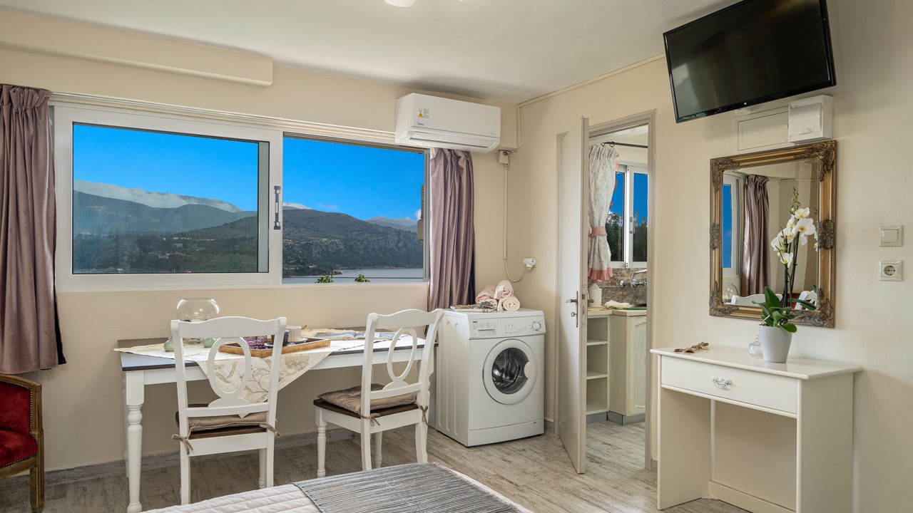 Photo of Bedroom in Argostoli Town