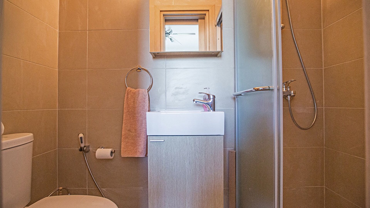 Photo of Bathroom in Pernera