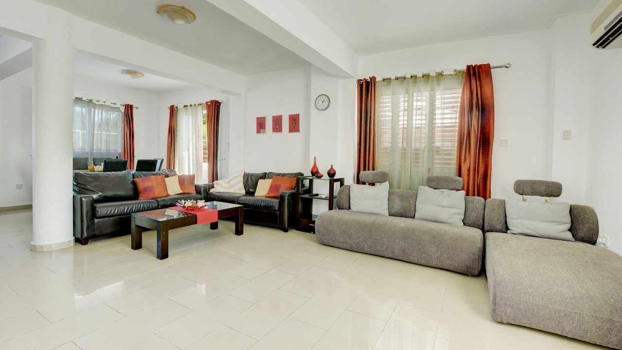 Photo of Livingroom in Pernera
