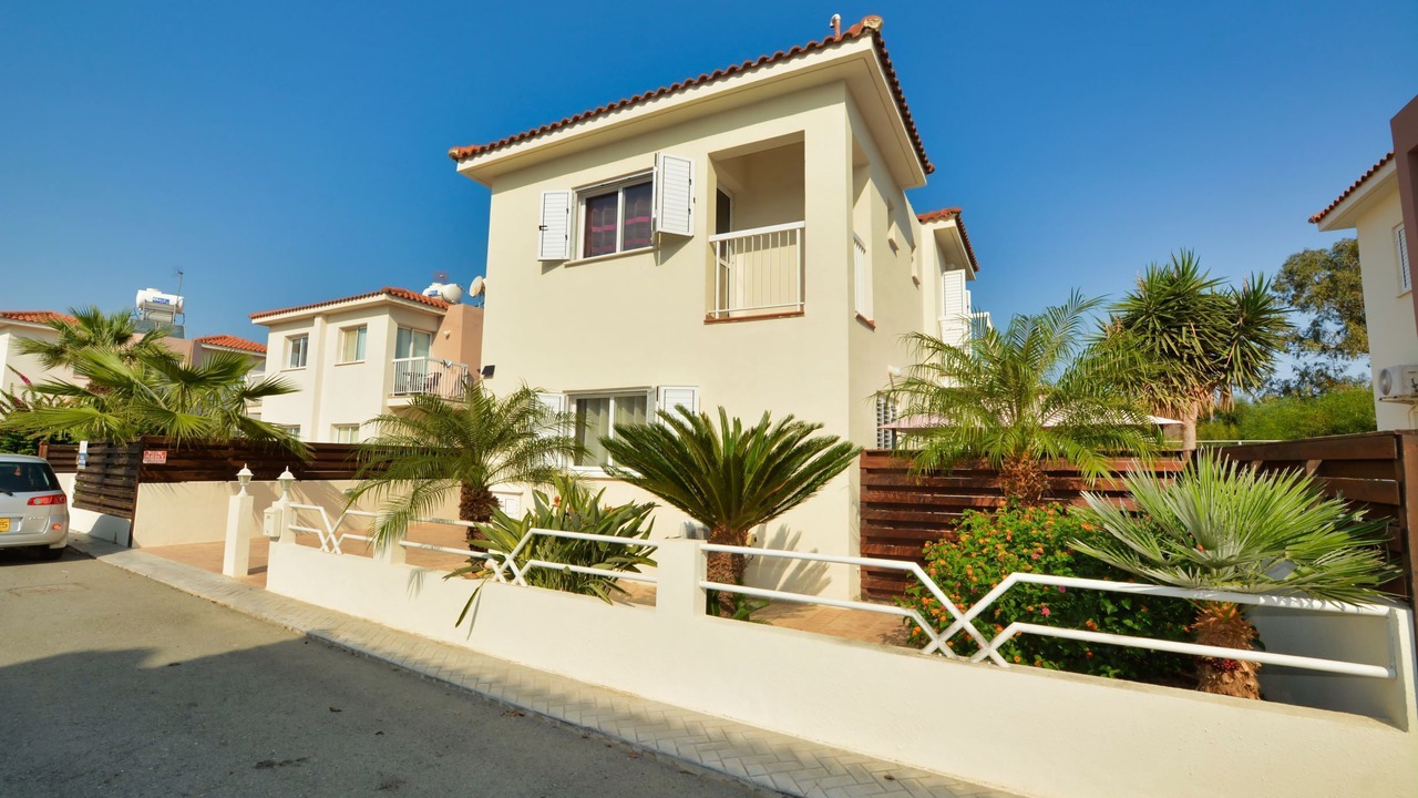Photo of Outdoor in Pernera