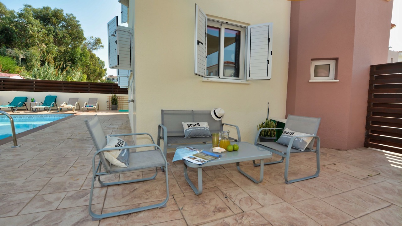 Photo of Patio Balcony in Pernera