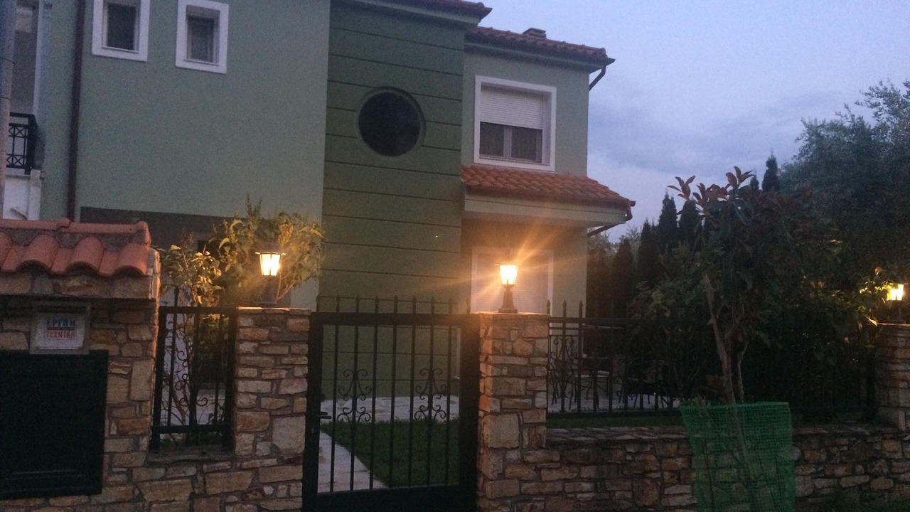 Photo of Outdoor in Golden Beach