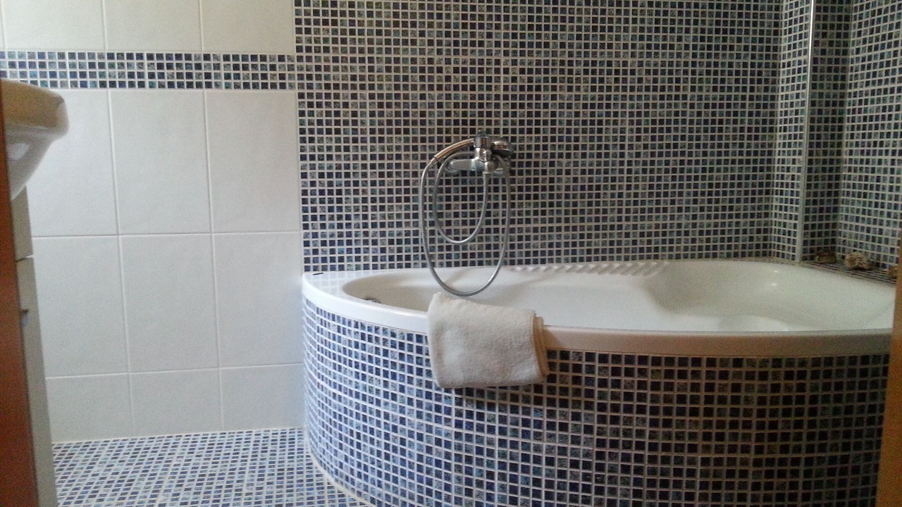Photo of Bathroom in Golden Beach