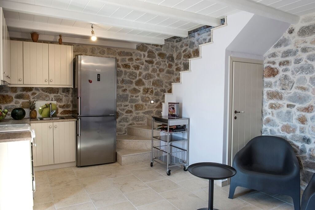 Photo of Kitchen in Neon Oitylo