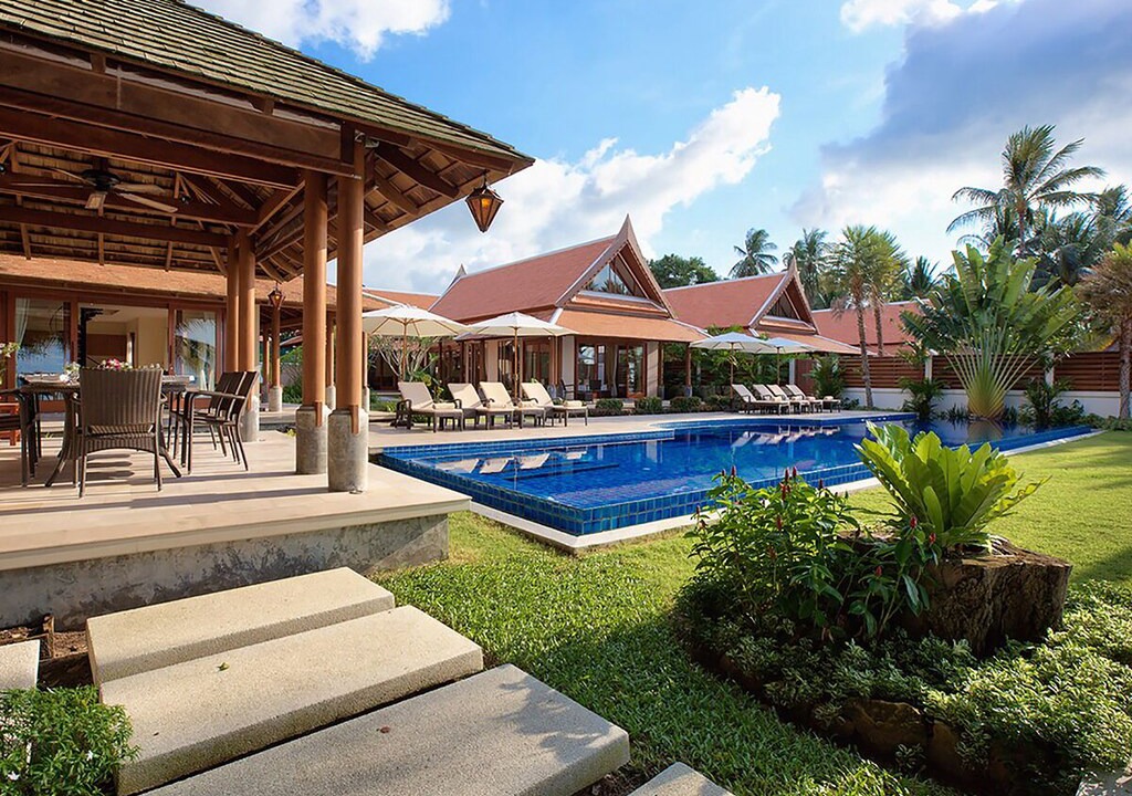 Photo of Outdoor in Lipa Noi