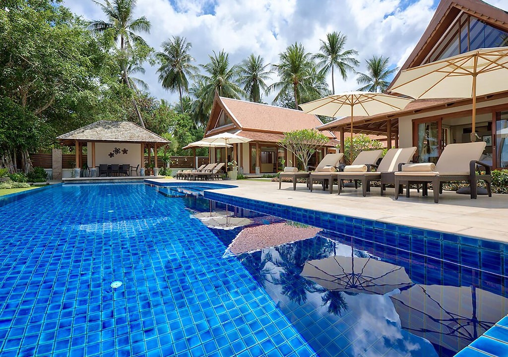 Photo of Outdoor in Lipa Noi