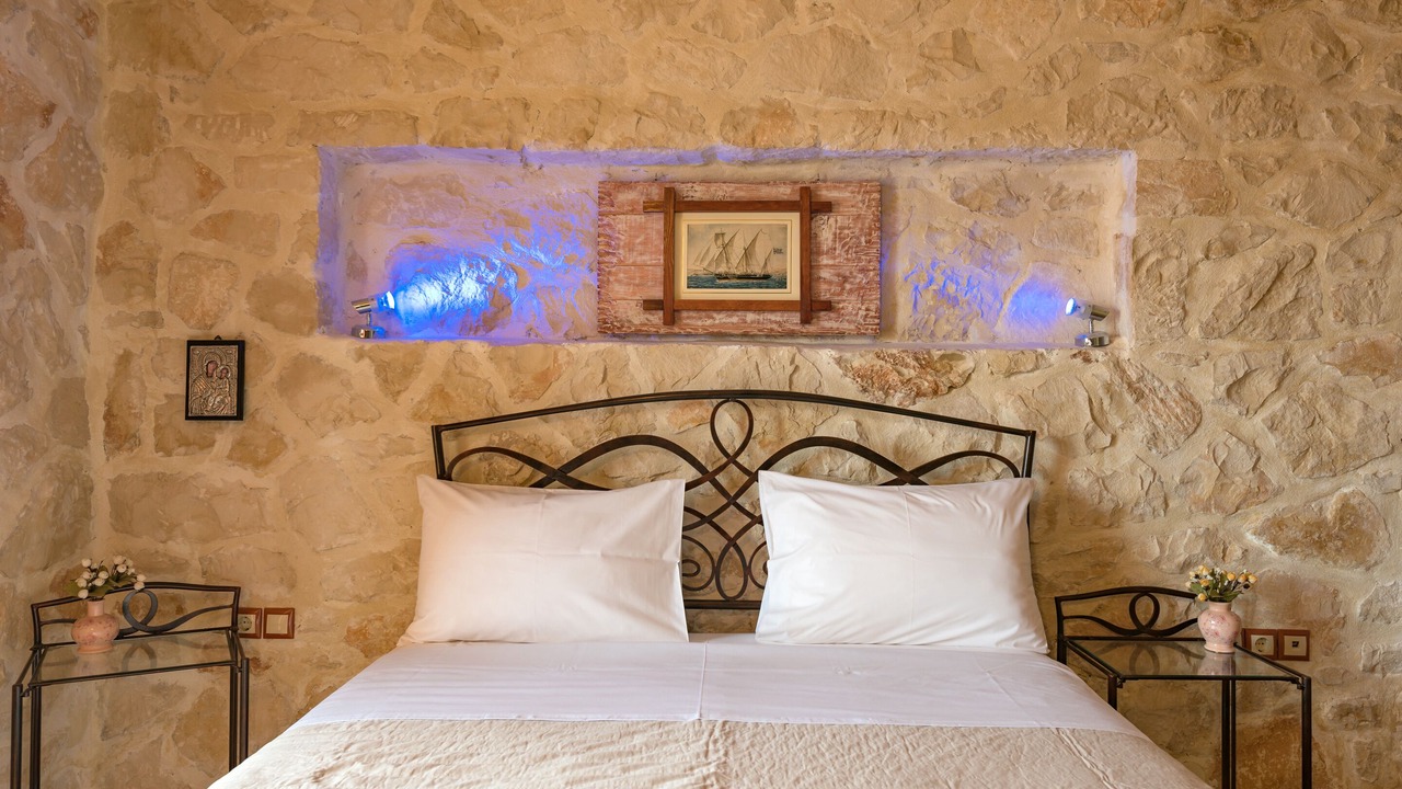 Photo of Bedroom in Skinaria