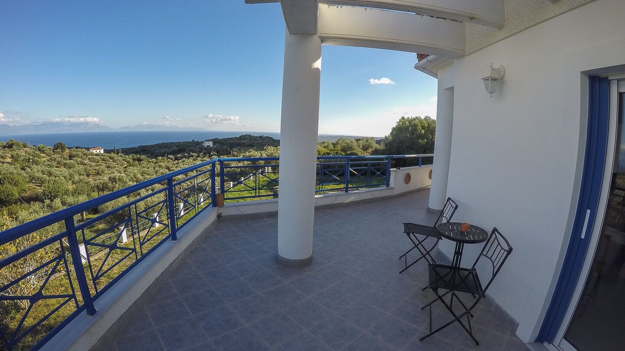 Photo of Patio Balcony in Kakorrevma