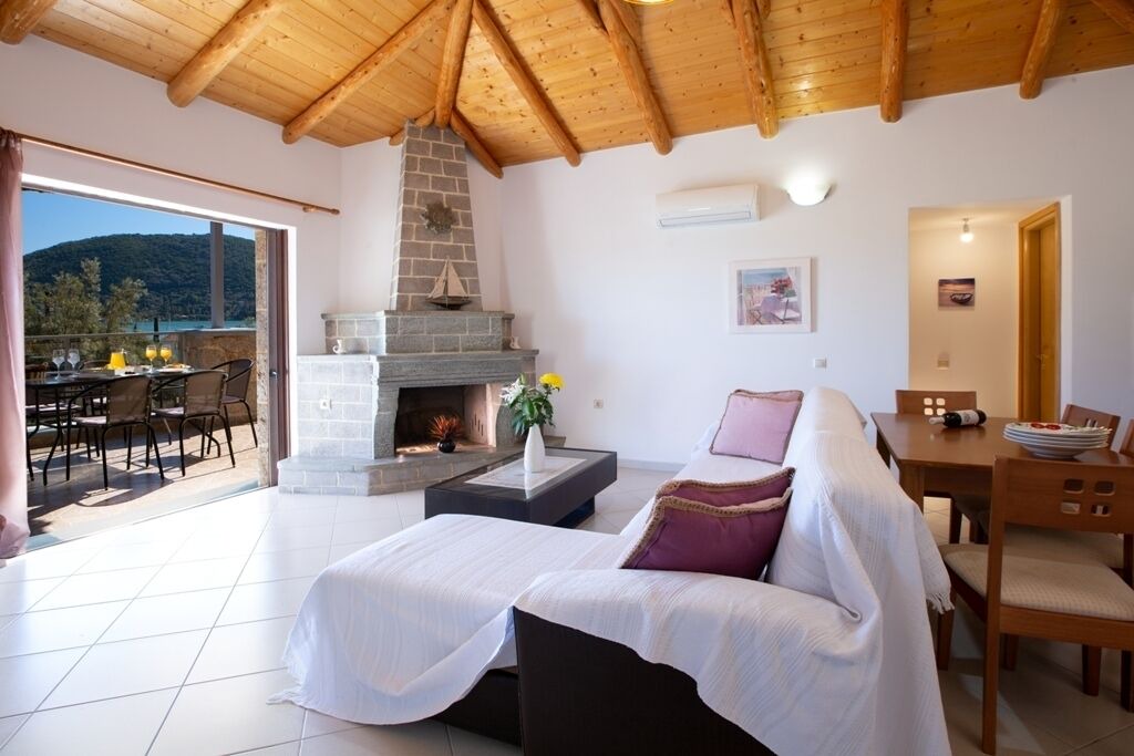 Photo of Livingroom in Nidri