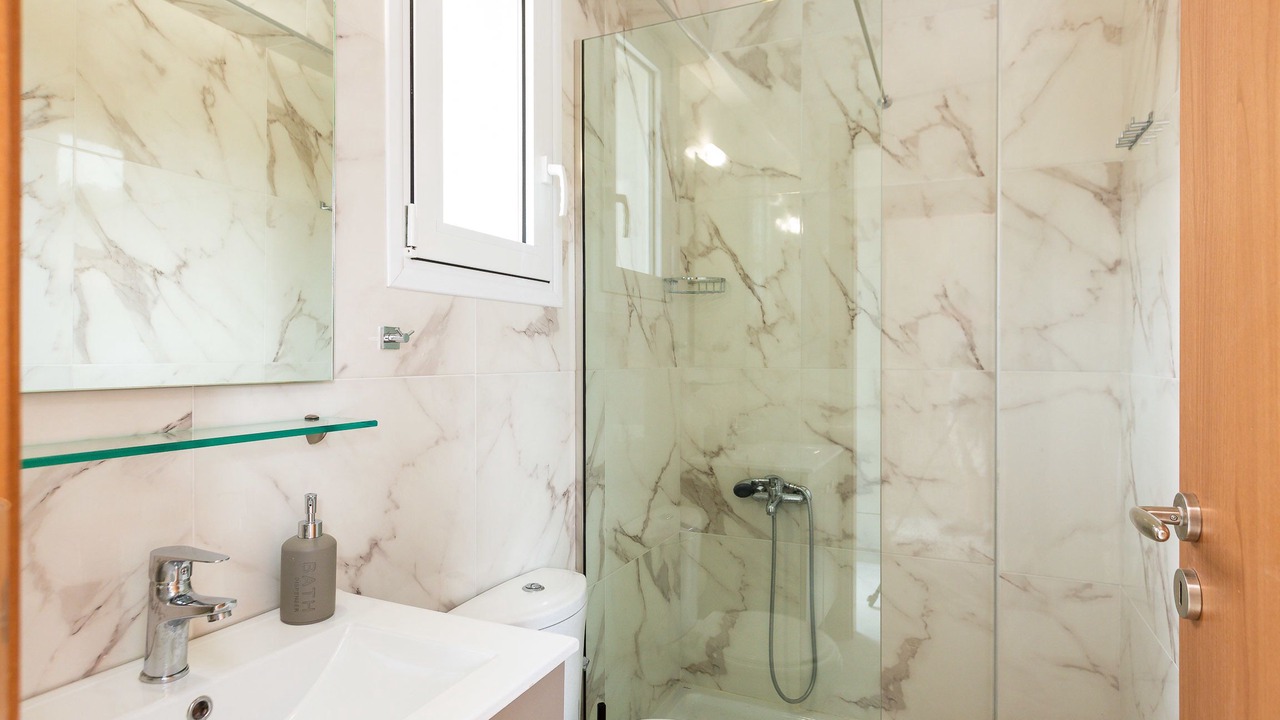 Photo of Bathroom in Atsipópoulon