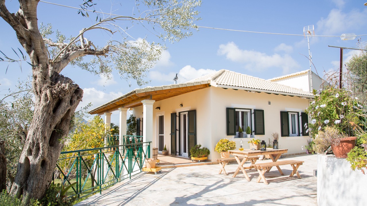 Photo of Outdoor in Chlomatiana