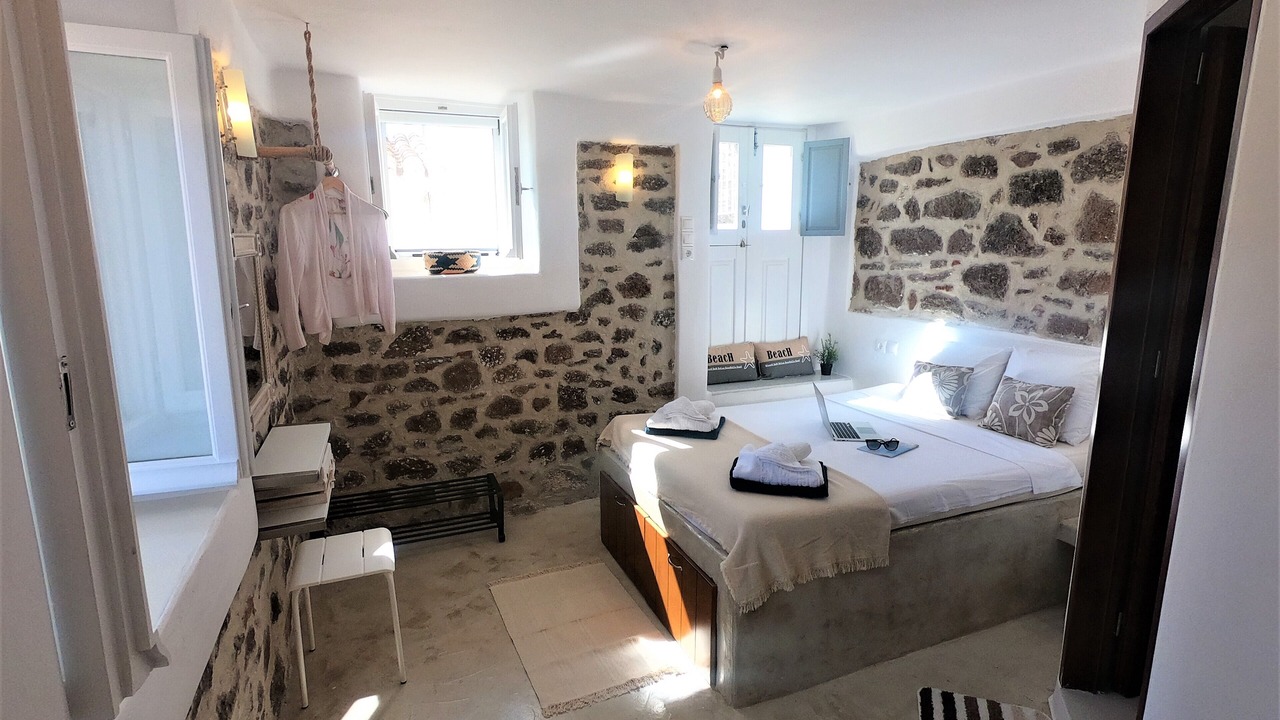 Photo of Bedroom in Poros
