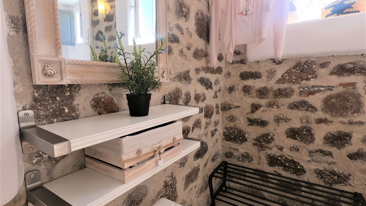 Photo of Bathroom in Poros