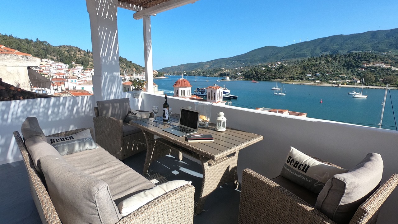 Photo of Patio Balcony in Poros
