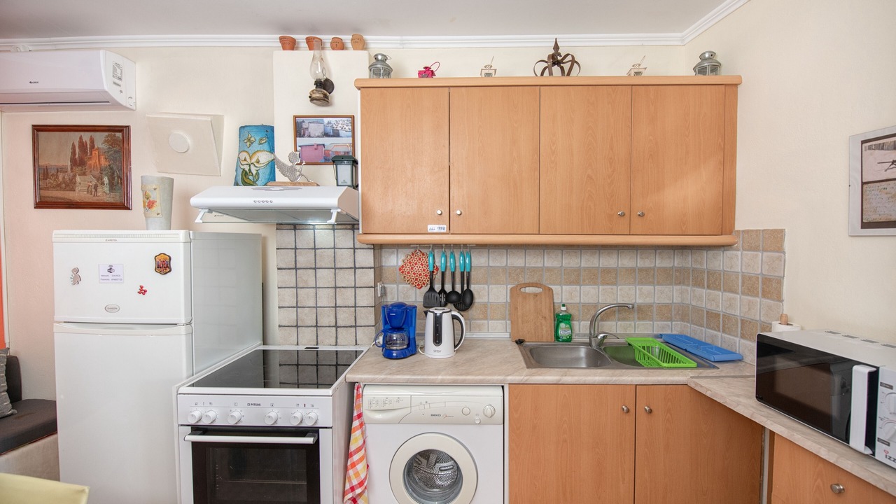 Photo of Kitchen in Dafnata