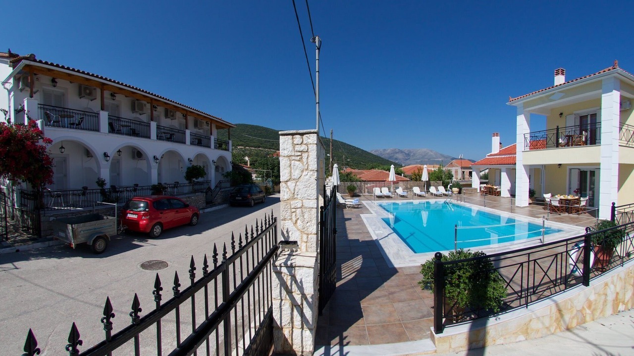 Photo of Outdoor in Karavomylos