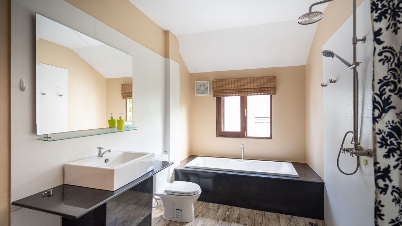 Photo of Bathroom in Lamai