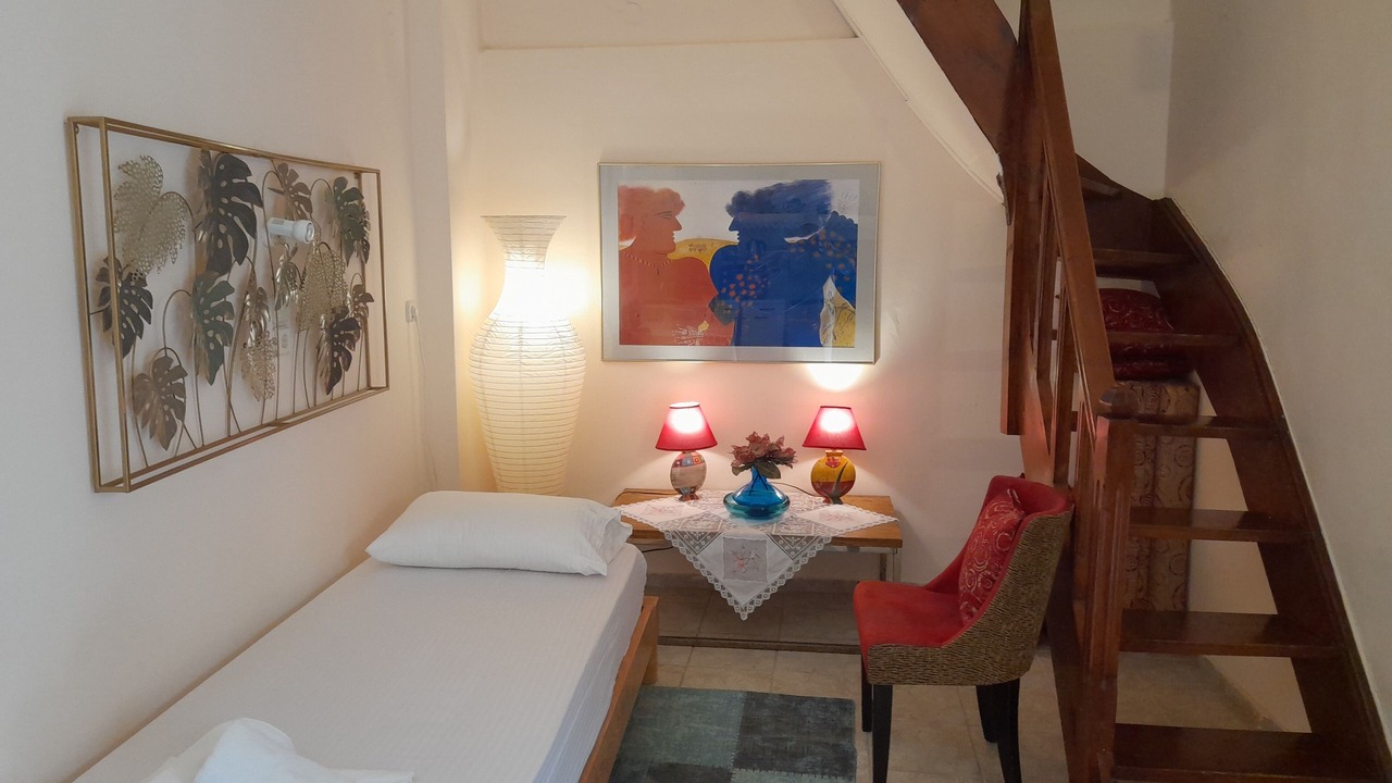 Photo of Bedroom in Atsipópoulon