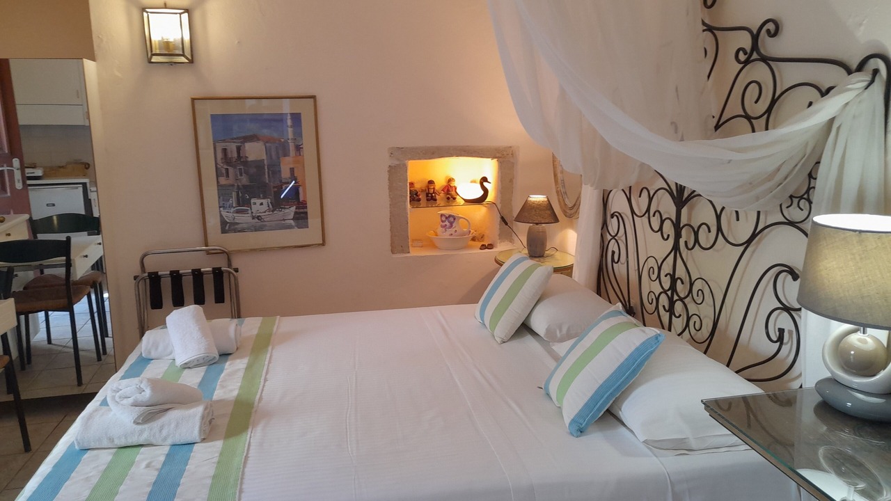 Photo of Bedroom in Atsipópoulon