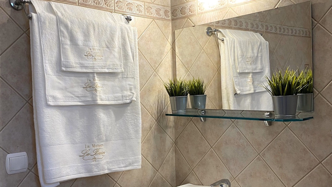 Photo of Bathroom in Marathon