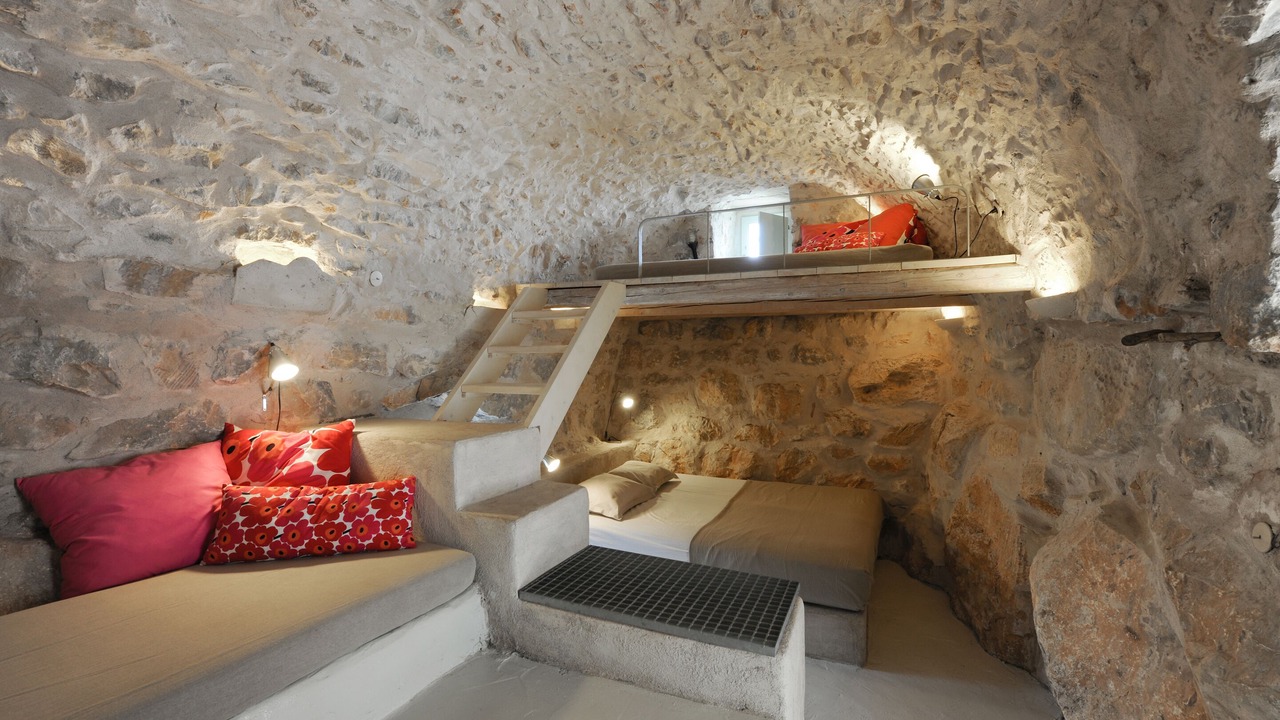 Photo of Bedroom in East Mani
