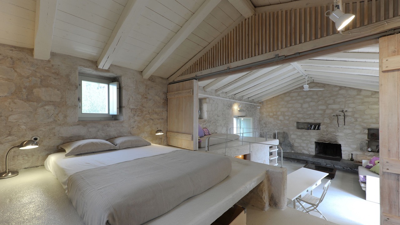 Photo of Bedroom in East Mani