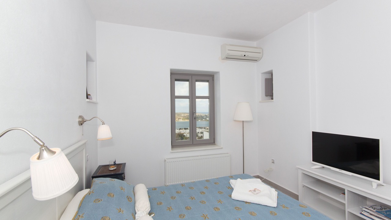 Photo of Bedroom in Paros