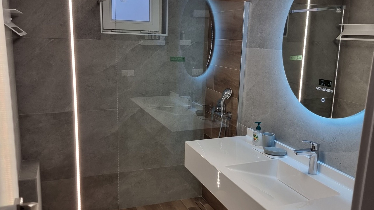Photo of Bathroom in Neo Kalamaki