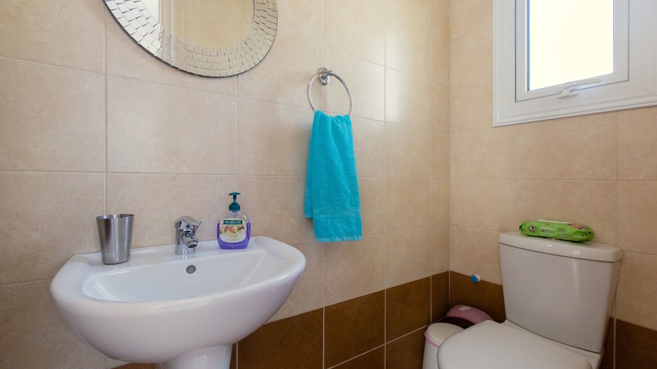 Photo of Bathroom in Pernera