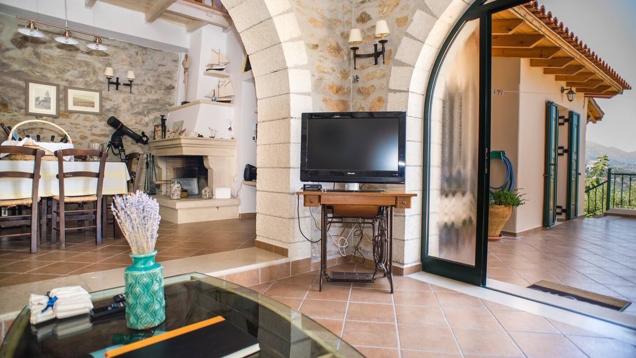 Photo of Bedroom in Mirsini