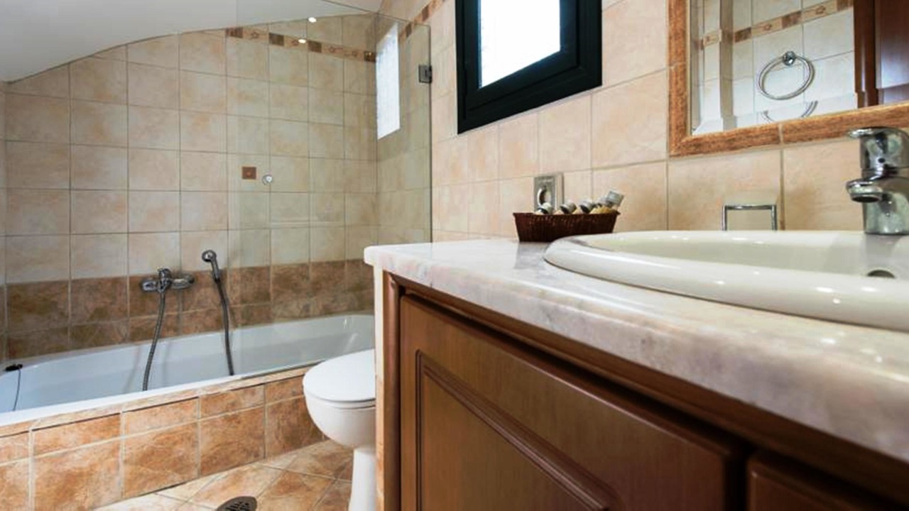 Photo of Bathroom in Limni Keri