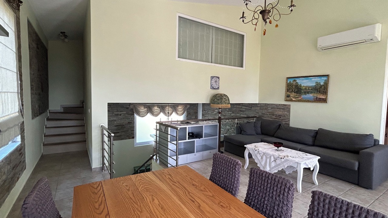 Photo of Livingroom in Prinos