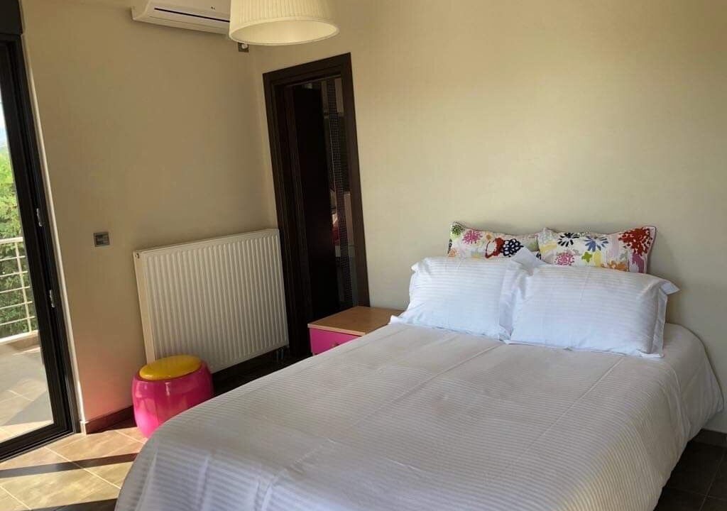 Photo of Bedroom in Aigio