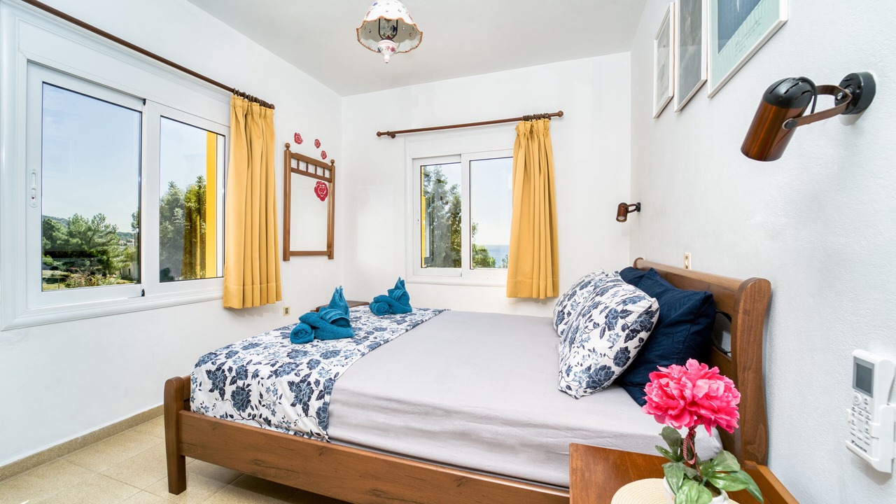 Photo of Bedroom in Pefkos