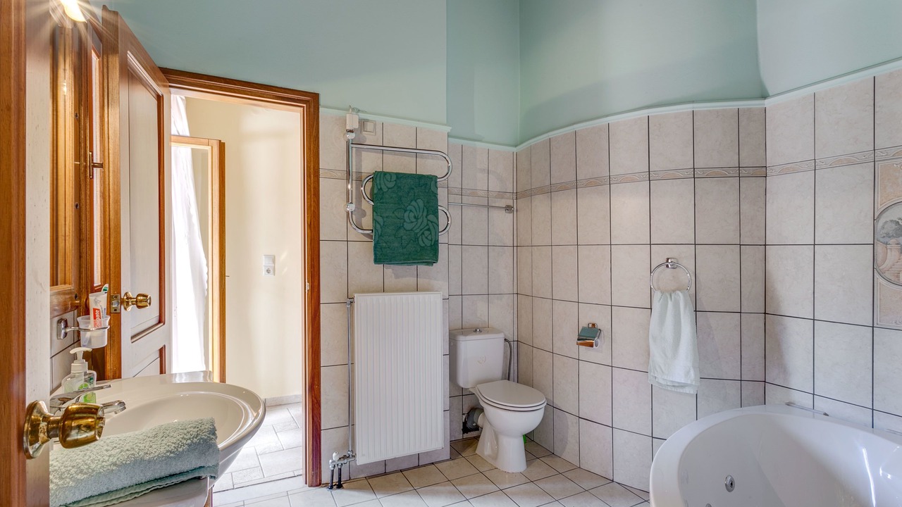 Photo of Bedroom in Theriso